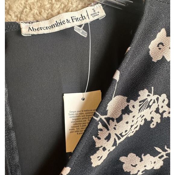 Abercrombie & Fitch NWT Black Pink Floral Long Sleeve O Ring V Neck Mini Dress S - Picture 10 of 16